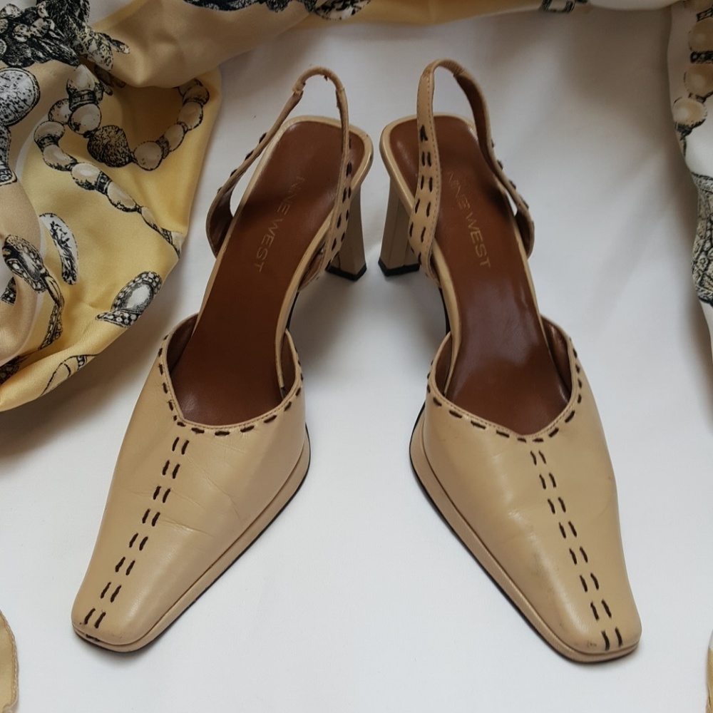 Nine West Vintage R-INJER Classic Tan With Brown Stitching Leather Heels, Sz 5.5